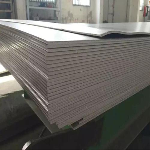 2205不銹鋼板的價格便宜，質(zhì)量保證，經(jīng)濟(jì)實惠，貨到付余款，不坑人，不騙人